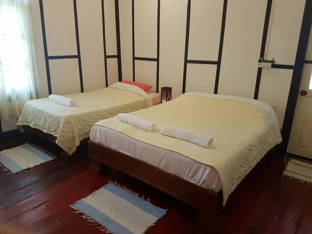 Villa Тхахек Екстериор снимка