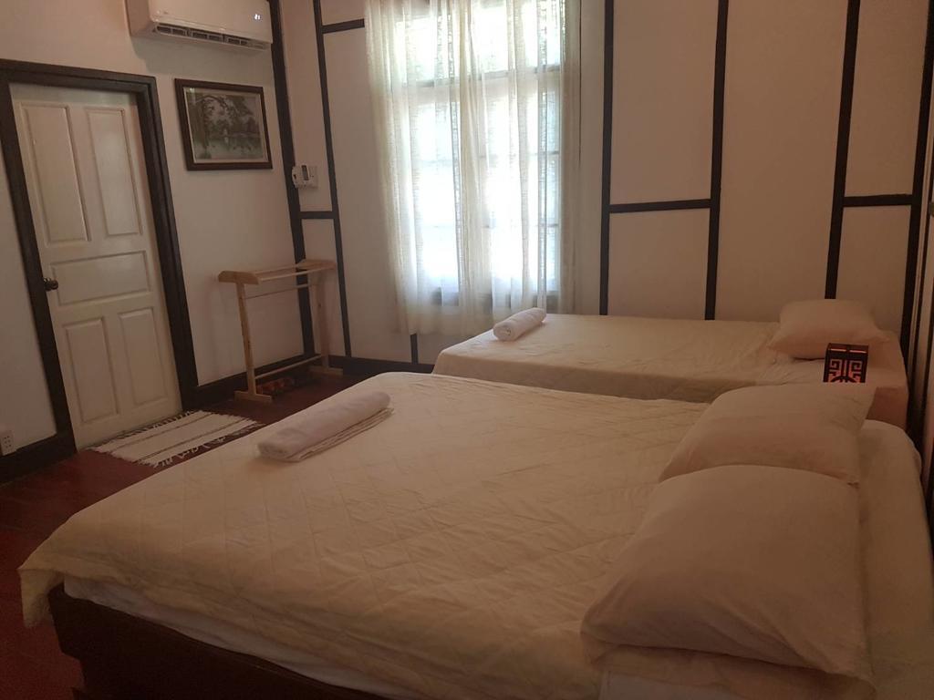 Villa Тхахек Екстериор снимка